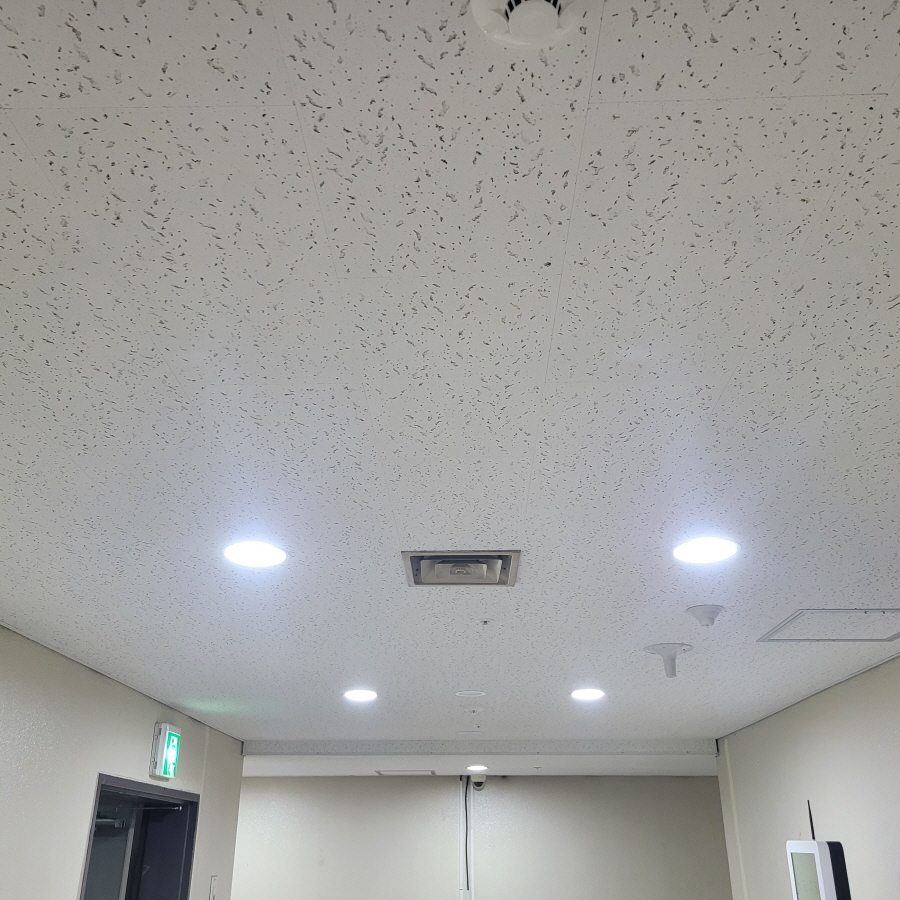 31976840_Q8NvKMD1_3b34b8701449c9e77da692ca4c34a0b6d76f4bd9.jpg 이미지크게보기